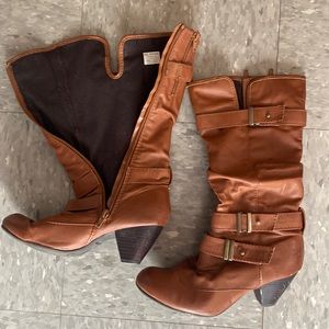 Brown boots callitspring